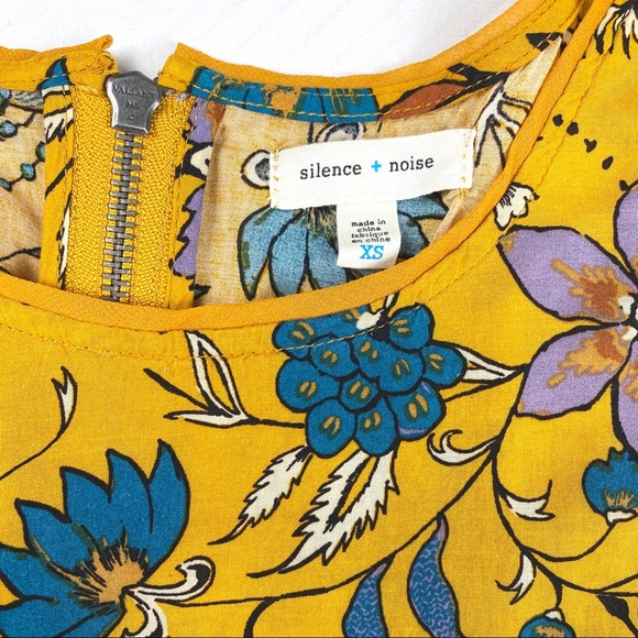 UO / Silence + Noise | Floral Witchy T-shirt Dress - Picture 4 of 7